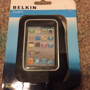 iPod Touch dual fit active pouch